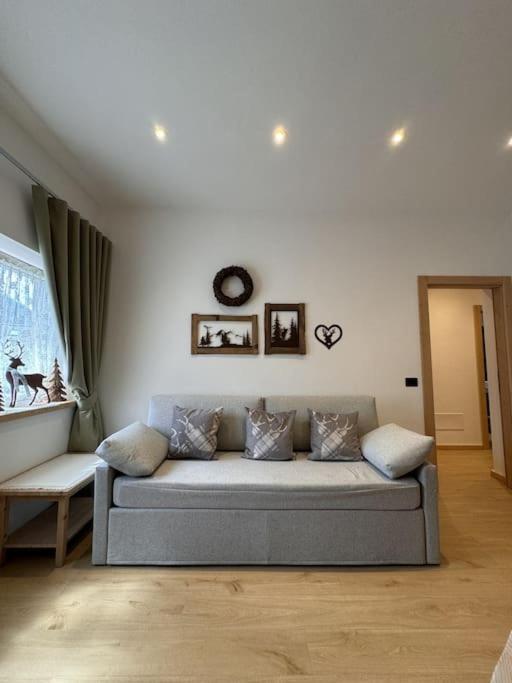 Appartamento Continental - 8 Posti Letto San Vito di Cadore Exteriör bild